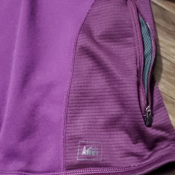 REI Burgundy Quarter Zip Jacket - Picture 4 of 10